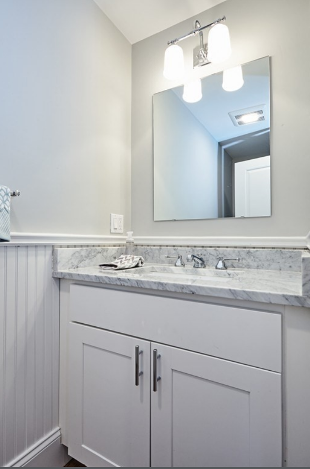 17 Barrett Ave, South Boston