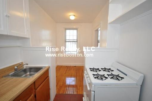 1949 Commonwealth Ave, Brighton