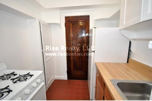 1949 Commonwealth Ave, Brighton