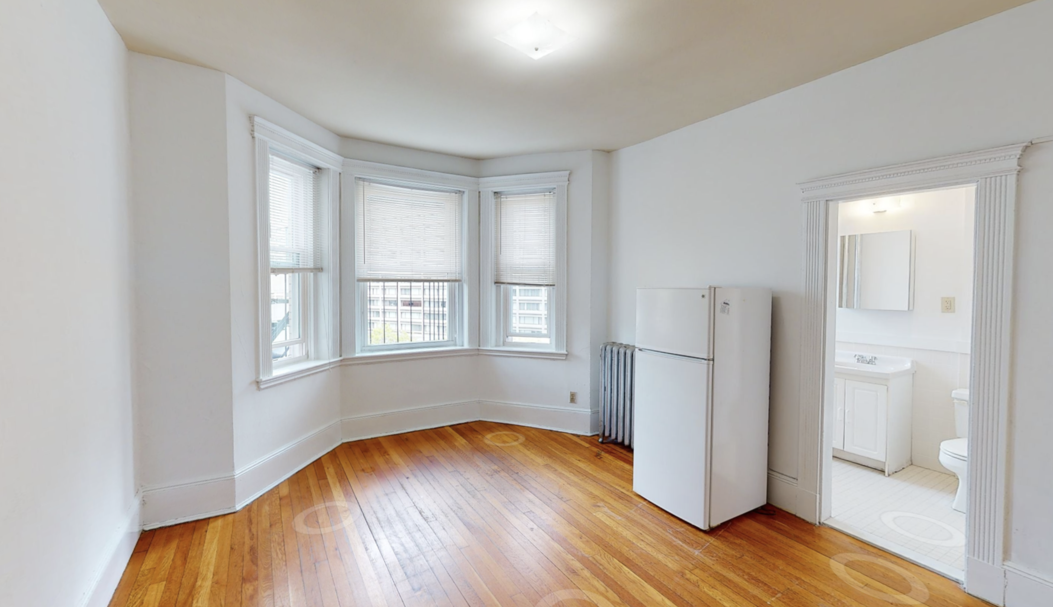 28 Westland Ave, Fenway