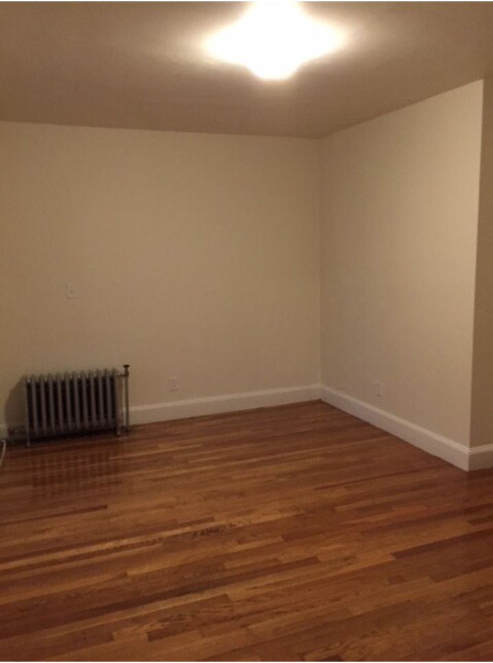 33 Lancaster Ter, Washington Square