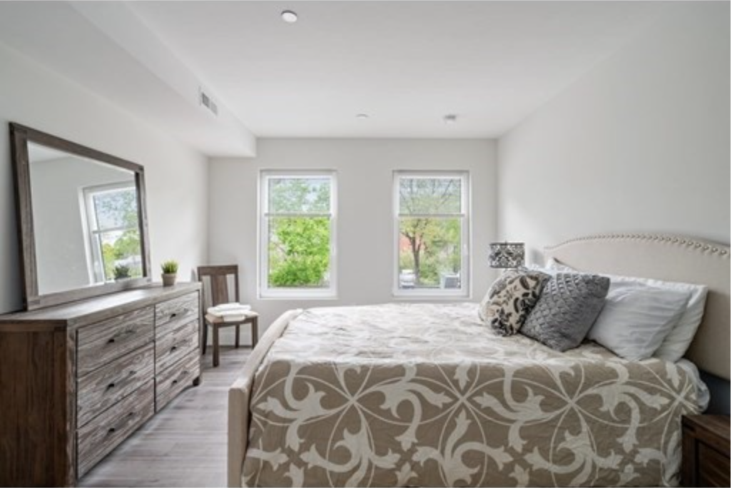 317 Belgrade, Roslindale