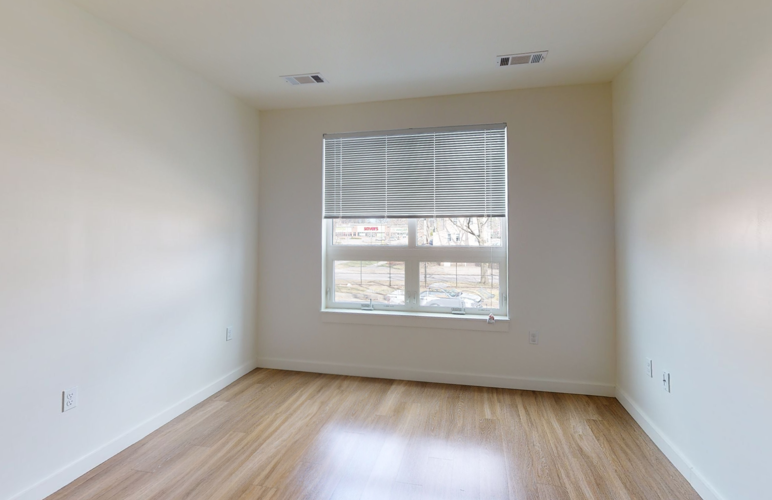 1235 Vfw Pkwy, West Roxbury