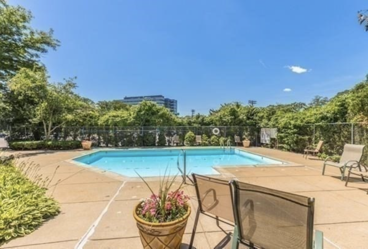 133 Commander Shea Blvd, Dorchester