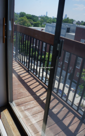 1643 Cambridge St, Harvard Square