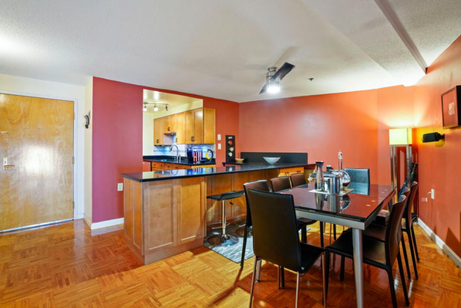 357 Commercial St, North End