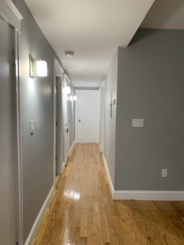 147 Hillside St, Mission Hill