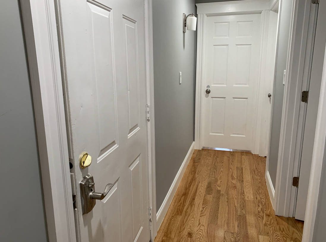 147 Hillside St, Mission Hill