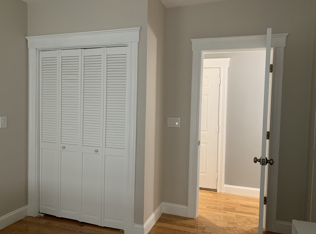 147 Hillside St, Mission Hill