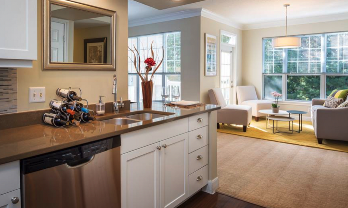 1449 Main St, Waltham