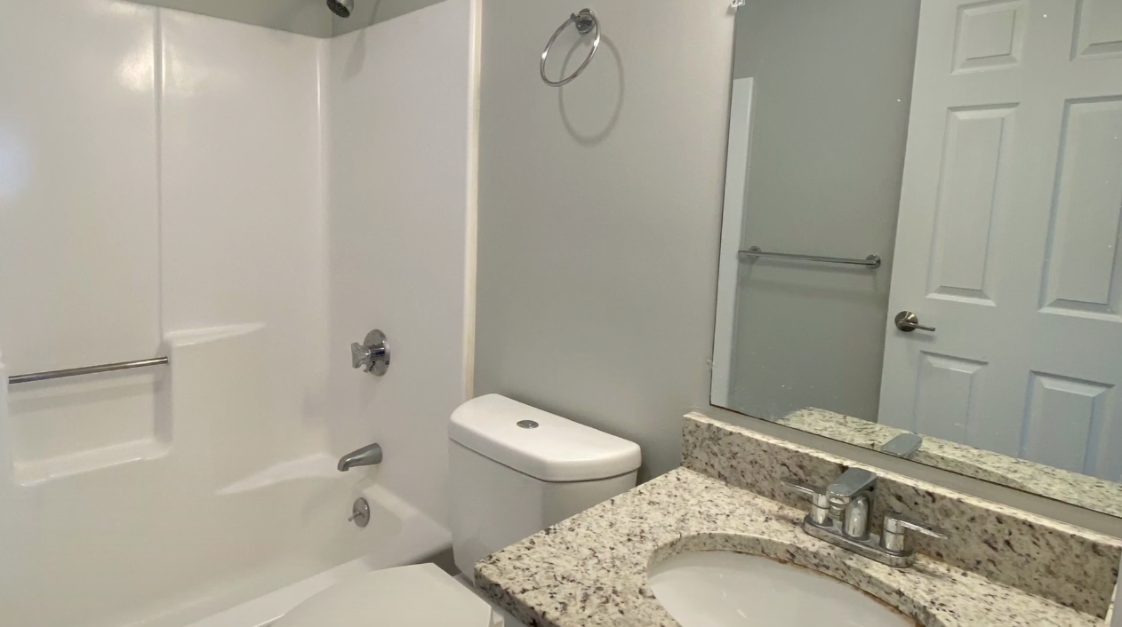 11 Langdon St, Everett