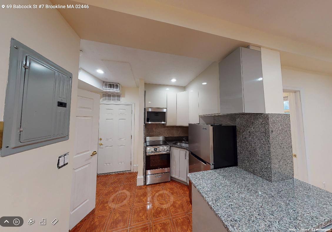 69 Babcock St, Coolidge Corner