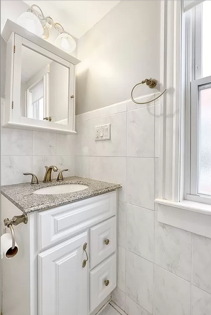 45 Simpson Ave, Davis Square