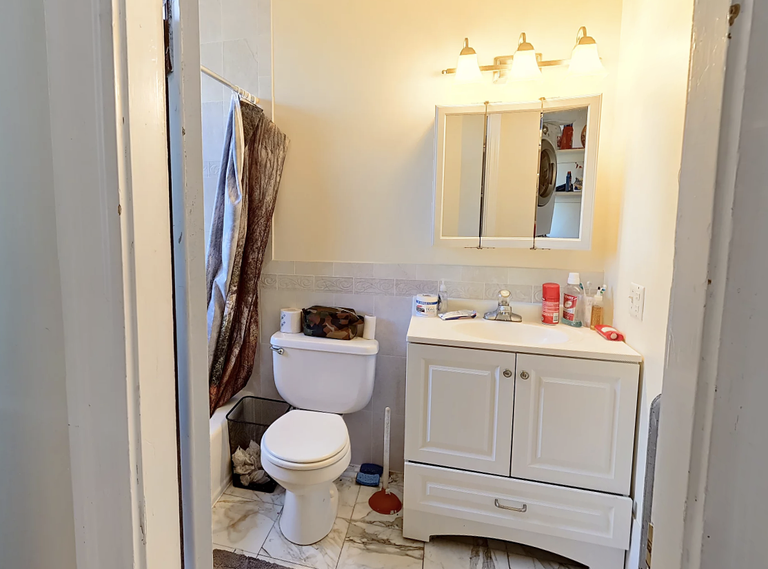 277 Mason Ter, Washington Square