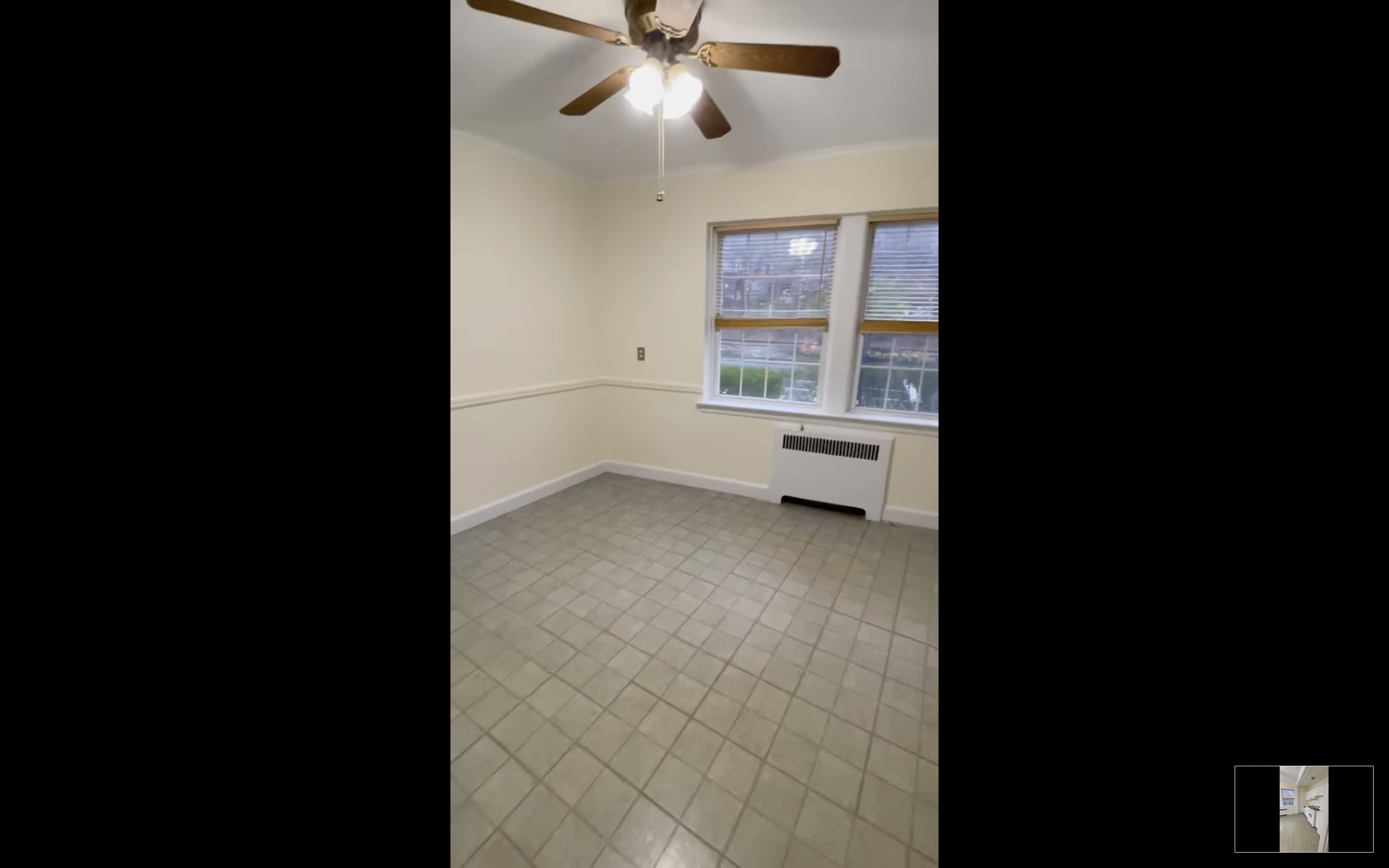 22 Fairbanks St, Washington Square