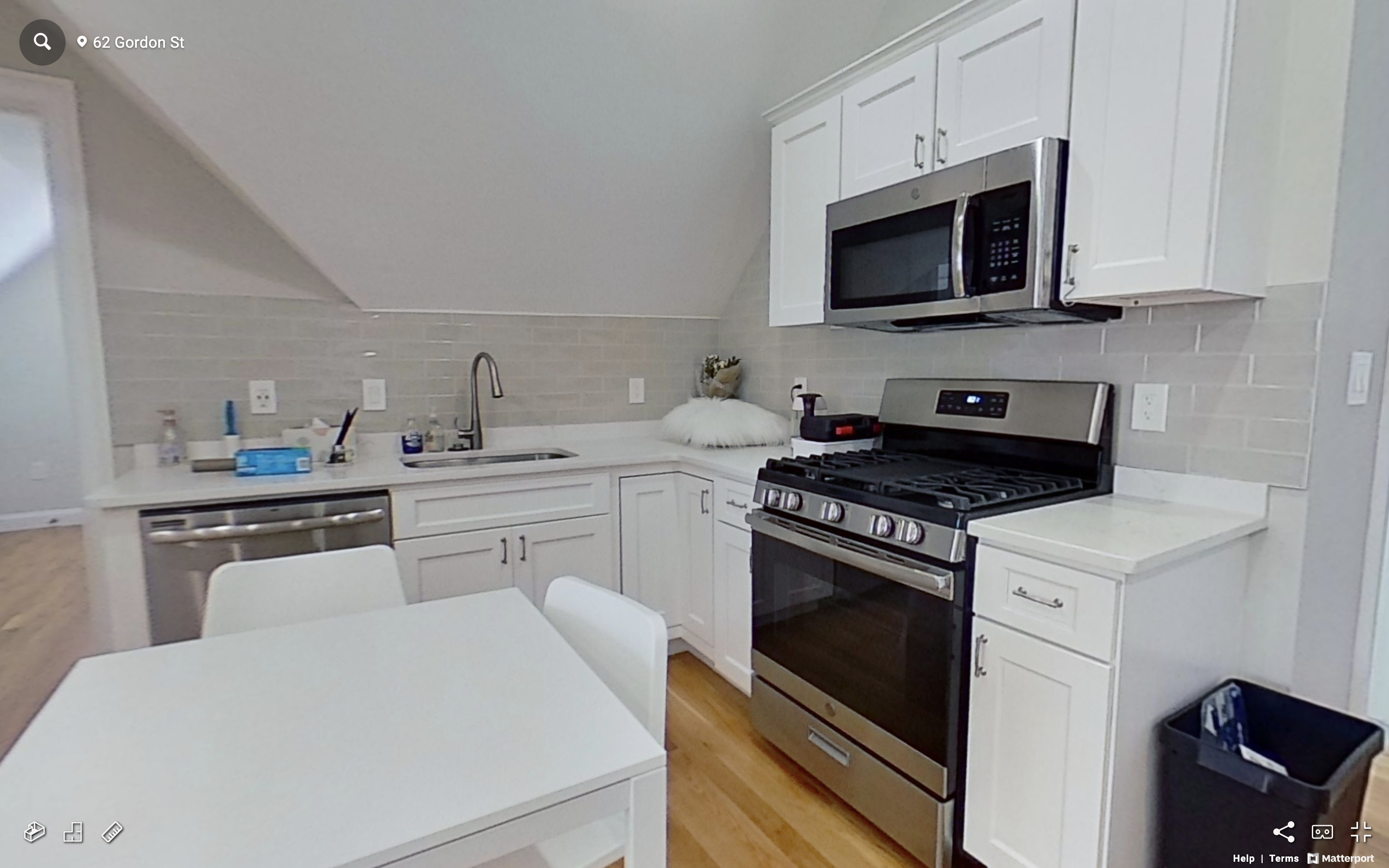 62 Gordon St, Allston