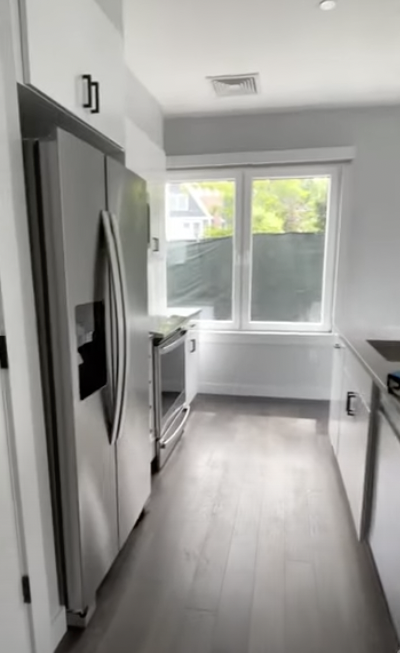 54 Auburn St, Coolidge Corner