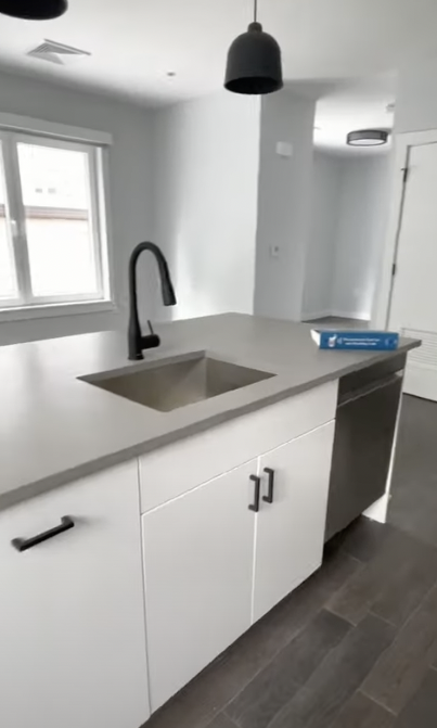 54 Auburn St, Coolidge Corner