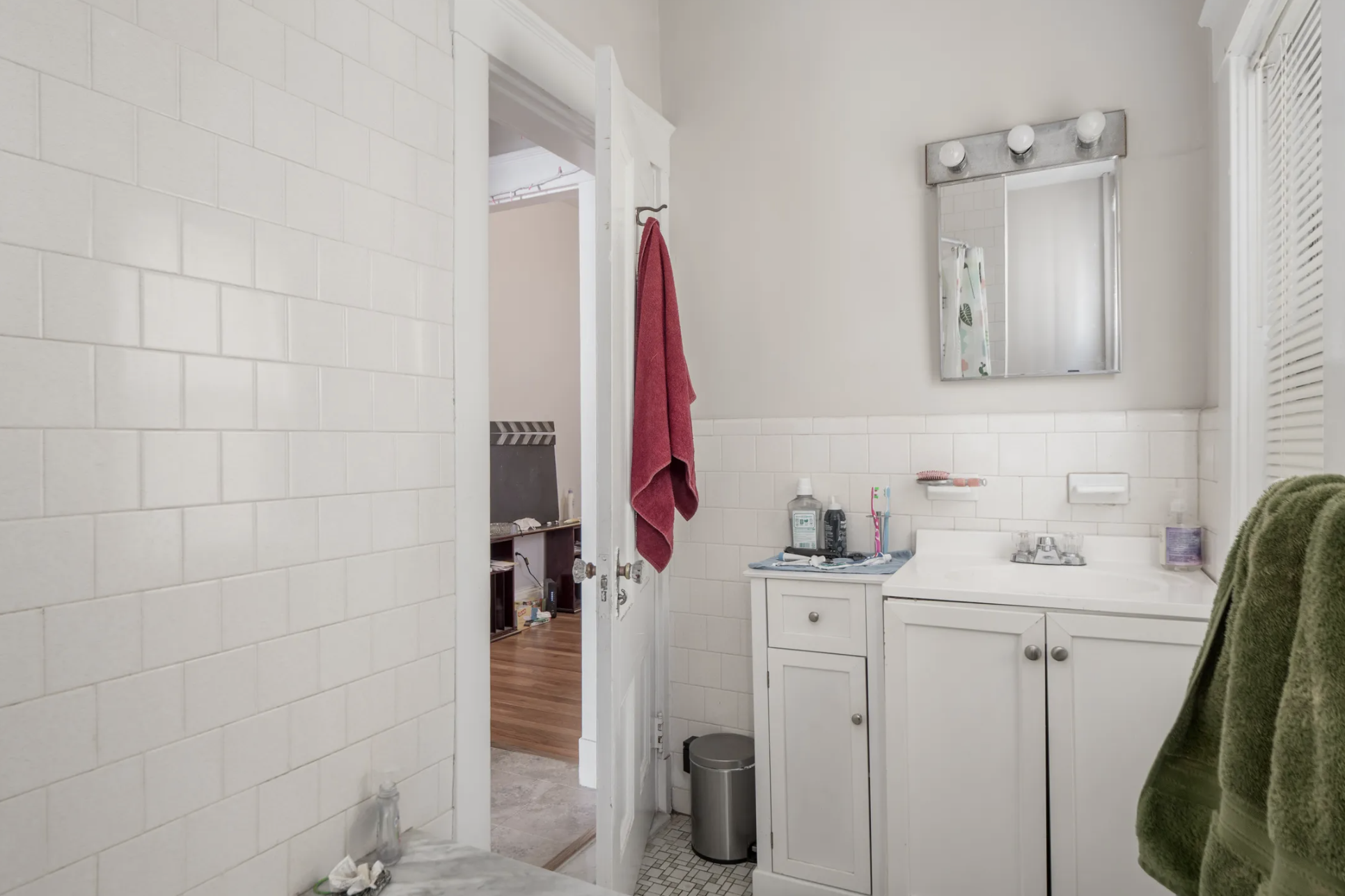 44 Cameron Ave, Davis Square