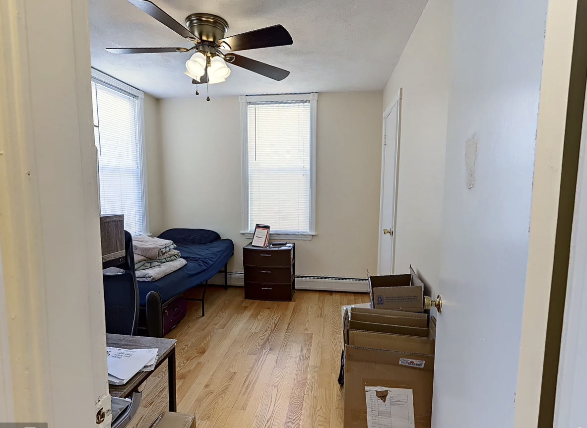 14 Leverett St, Brookline Village