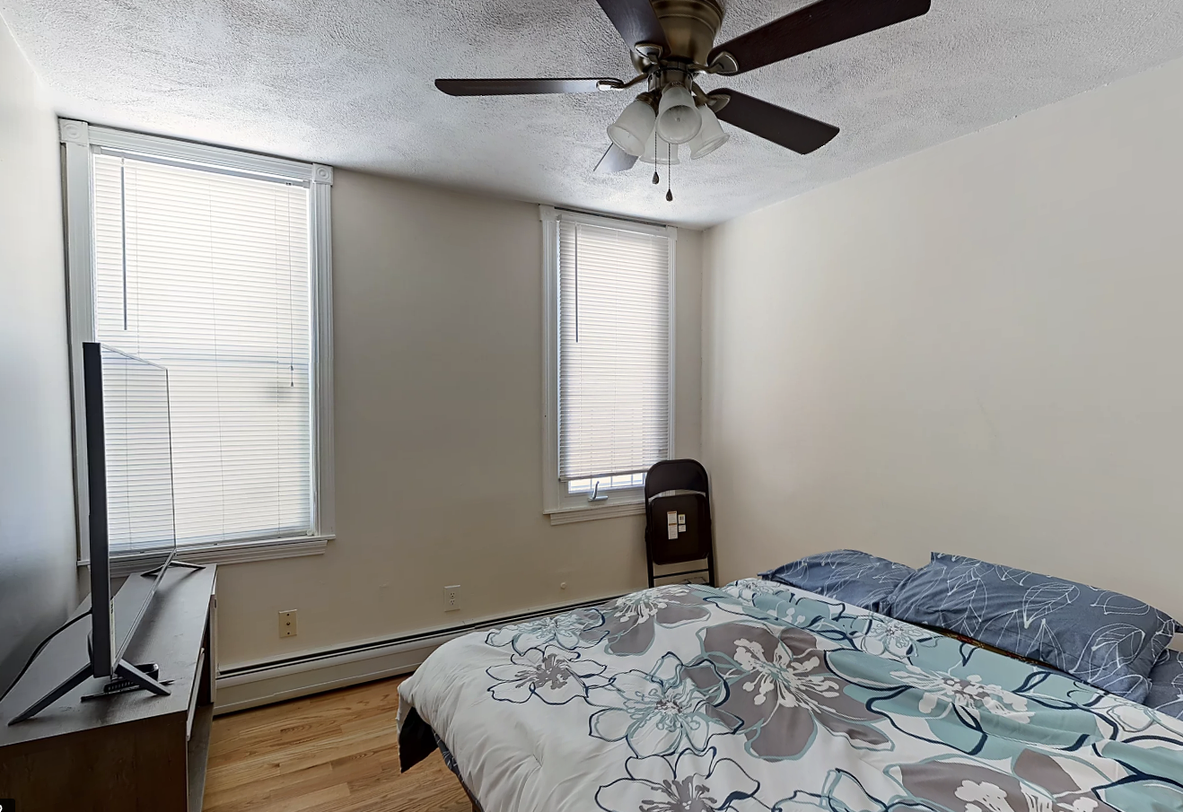 14 Leverett St, Brookline Village