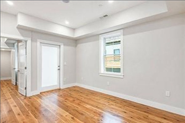 182 7th St, South Boston