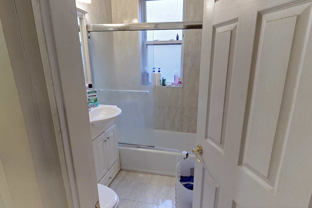 69 Babcock St, Coolidge Corner