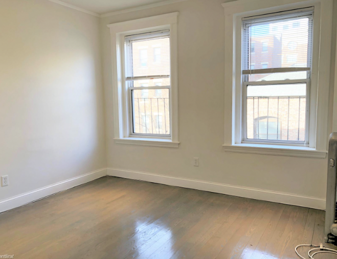 19 Peterborough St, Fenway