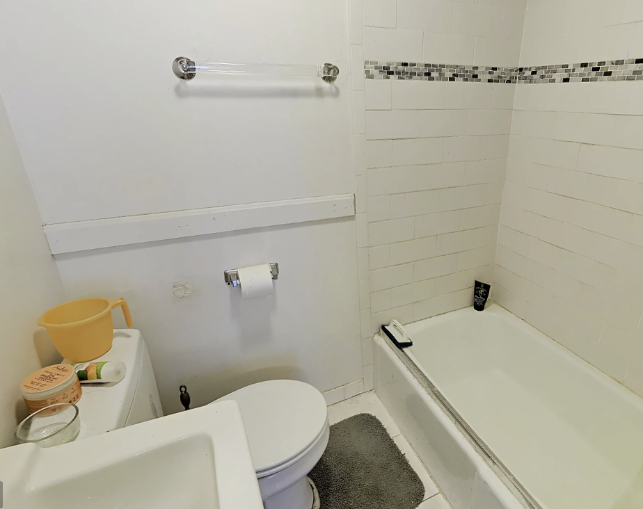 14 Leverett St, Brookline Village