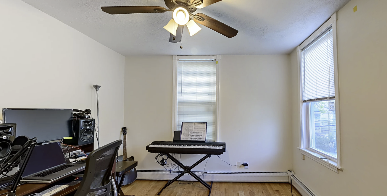 14 Leverett St, Brookline Village