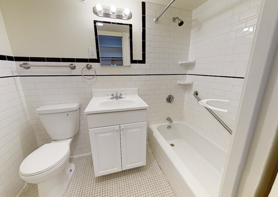 101 Monmouth St, Coolidge Corner