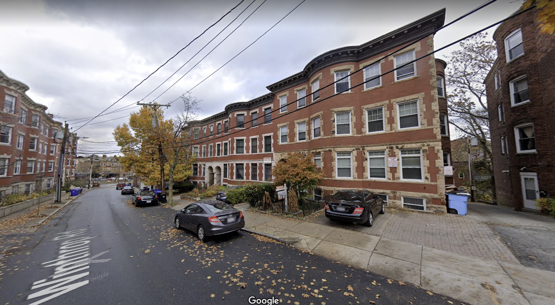 191 Winthrop Rd, Washington Square