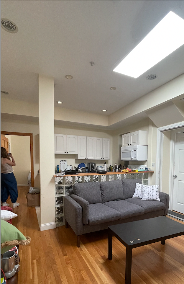 1801 Beacon St, Washington Square