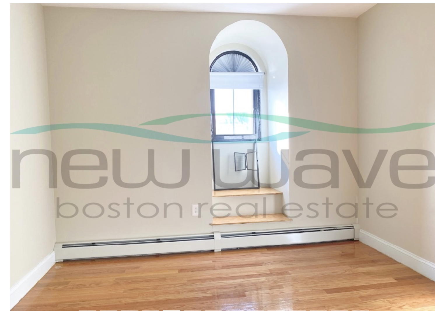 586 Massachusetts Ave, South End