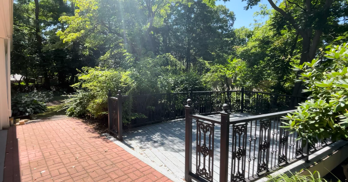 198 Wolcott Rd, Chestnut Hill