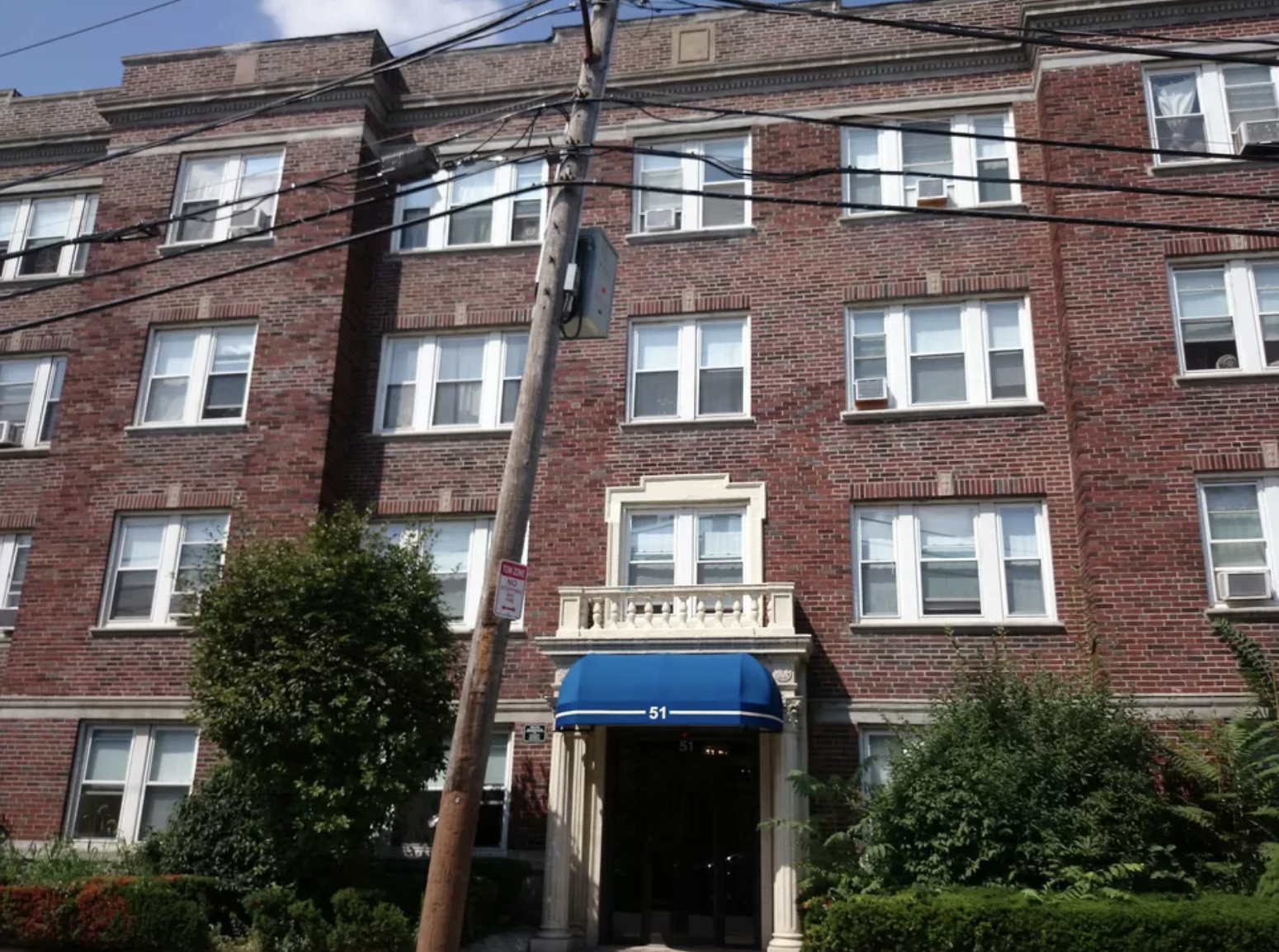 51 Linden St, Allston