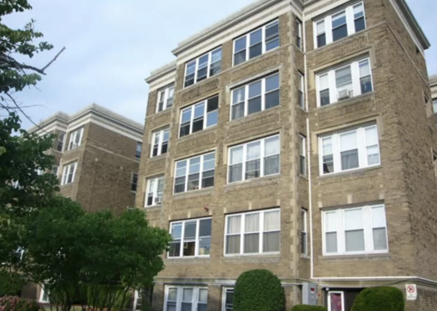 1634 Commonwealth Ave, Brighton