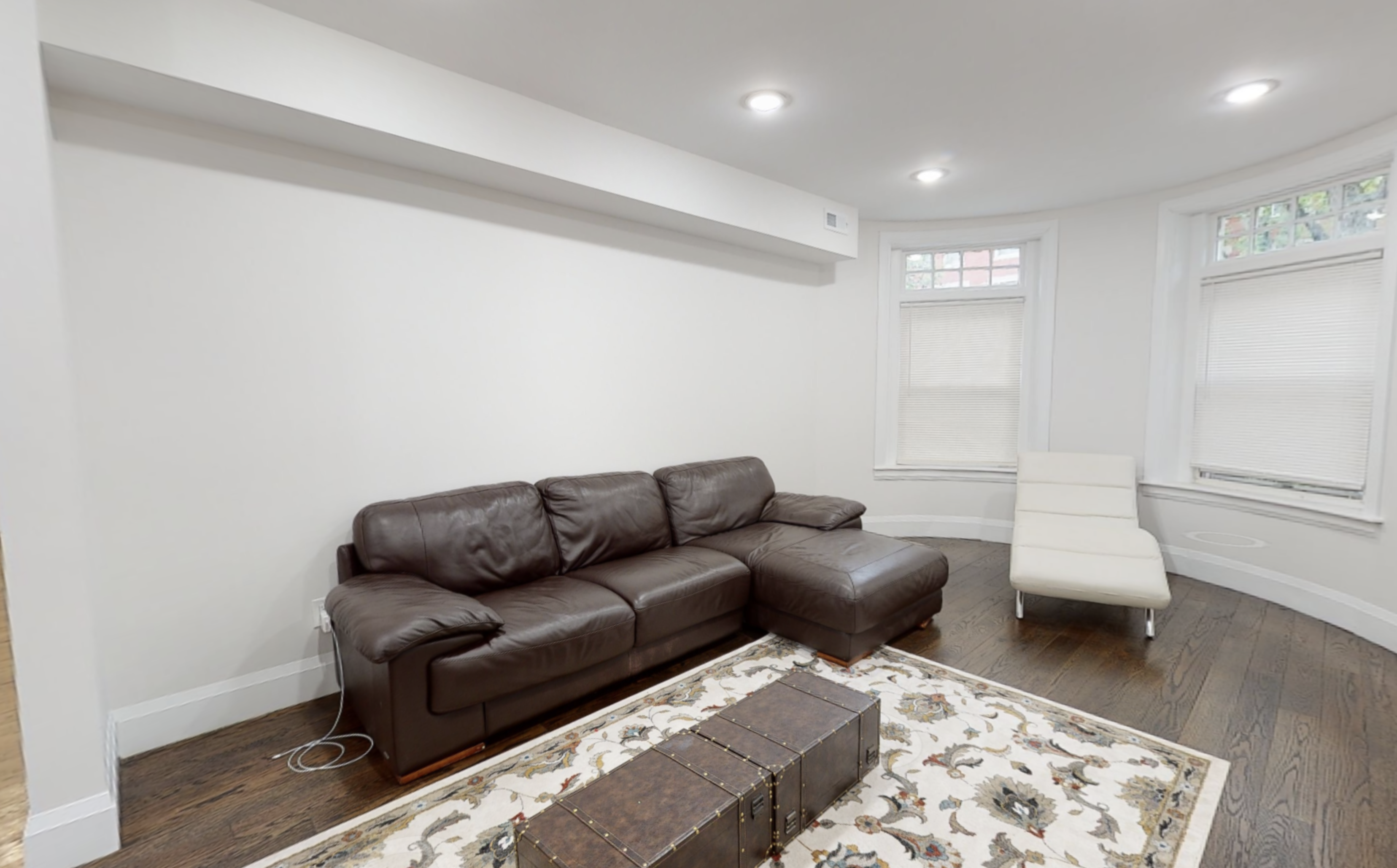 7 Strathmore Rd, Brookline Hills