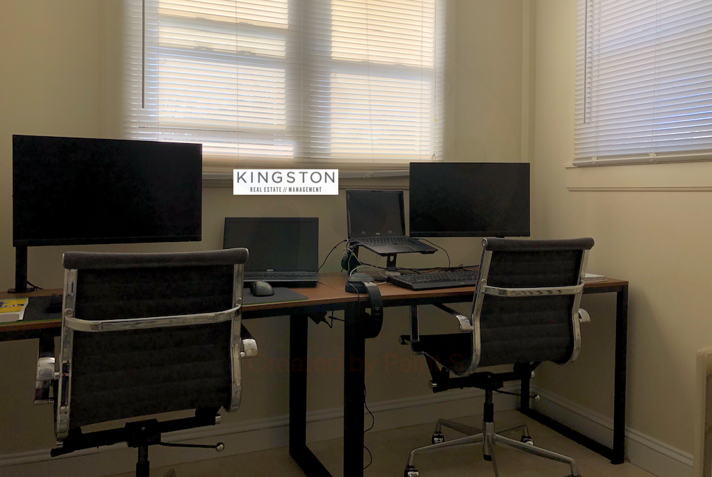 1477 Beacon St, Washington Square