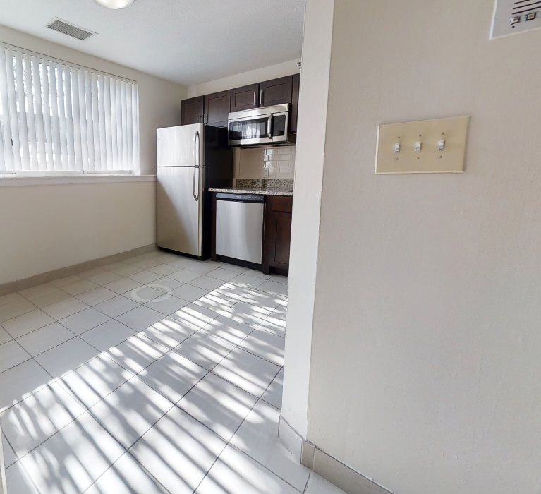 142 North Beacon St, Brighton