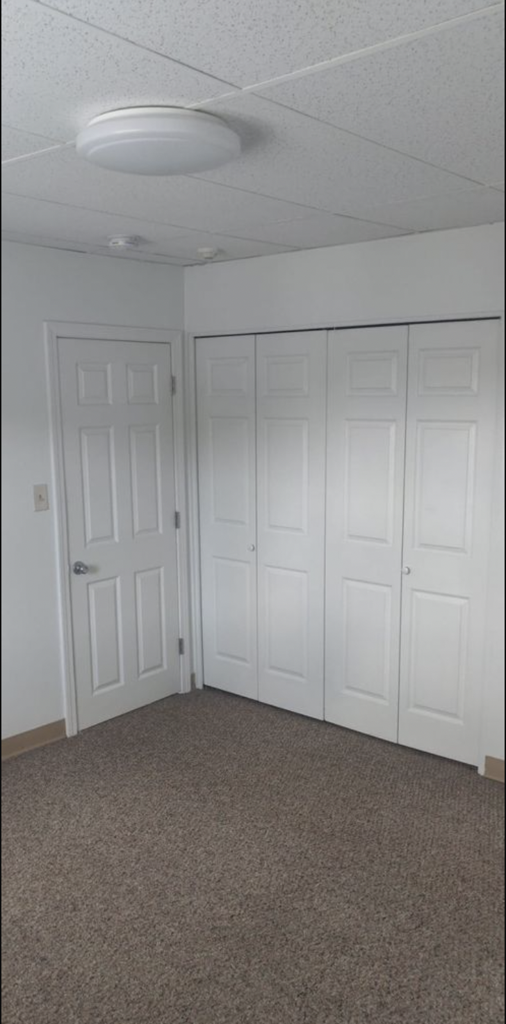 30 Hamilton St, Saugus