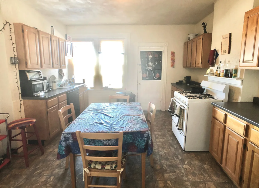 96 Calumet St, Mission Hill