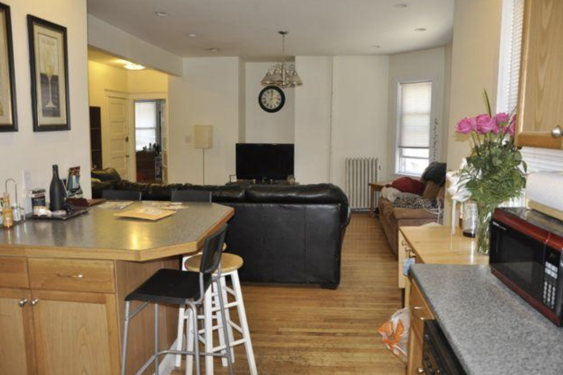 335 Faneuil St, Brighton