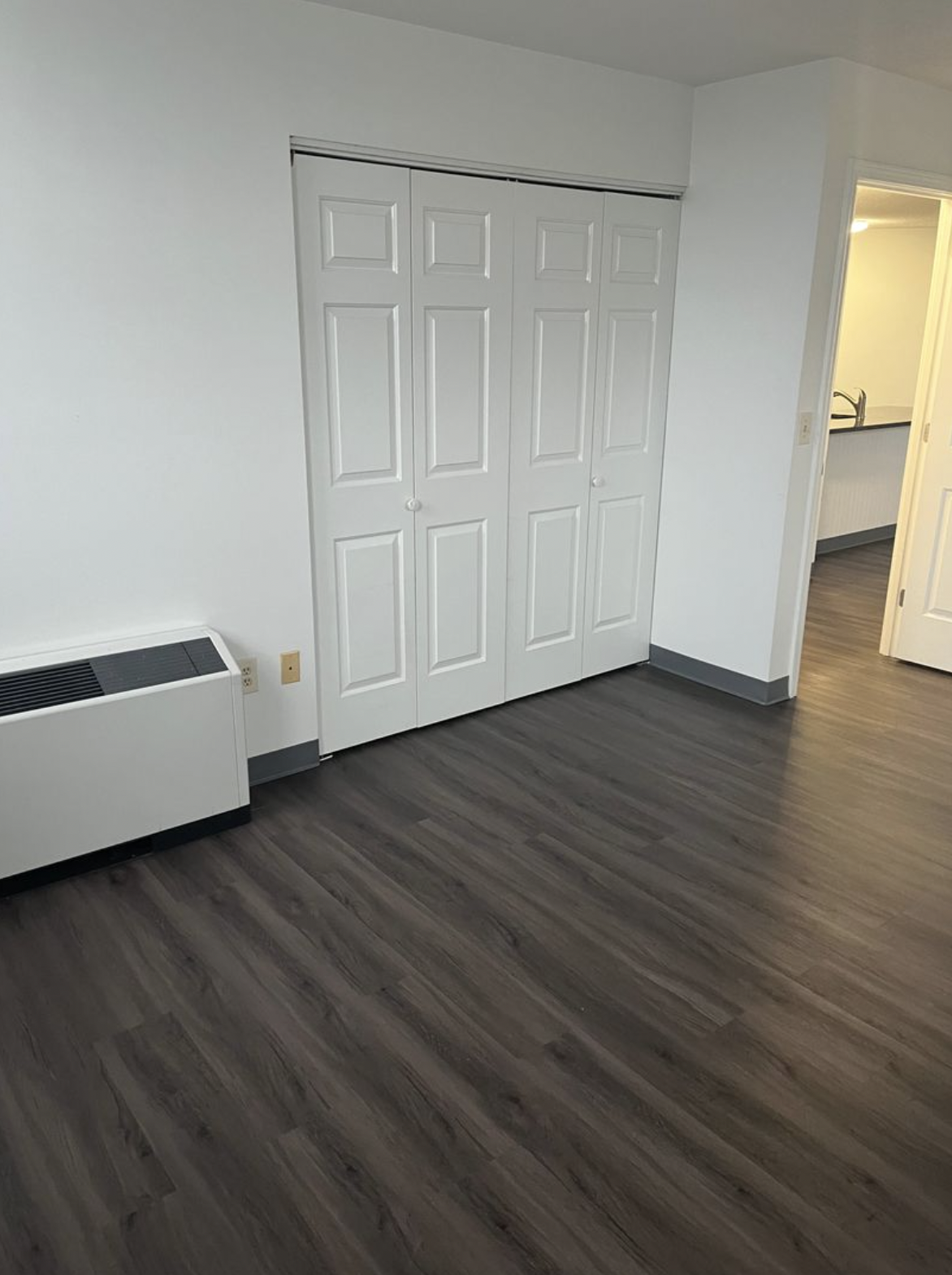 100 Washington St, Salem