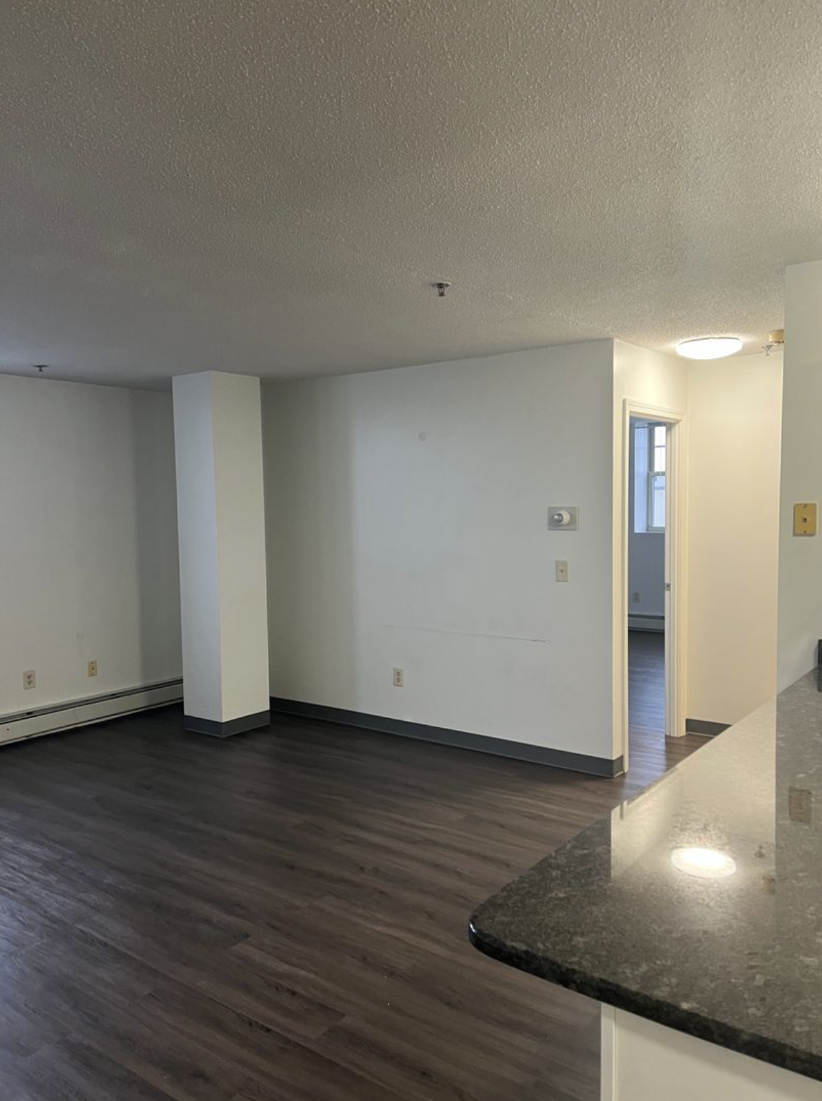 100 Washington St, Salem