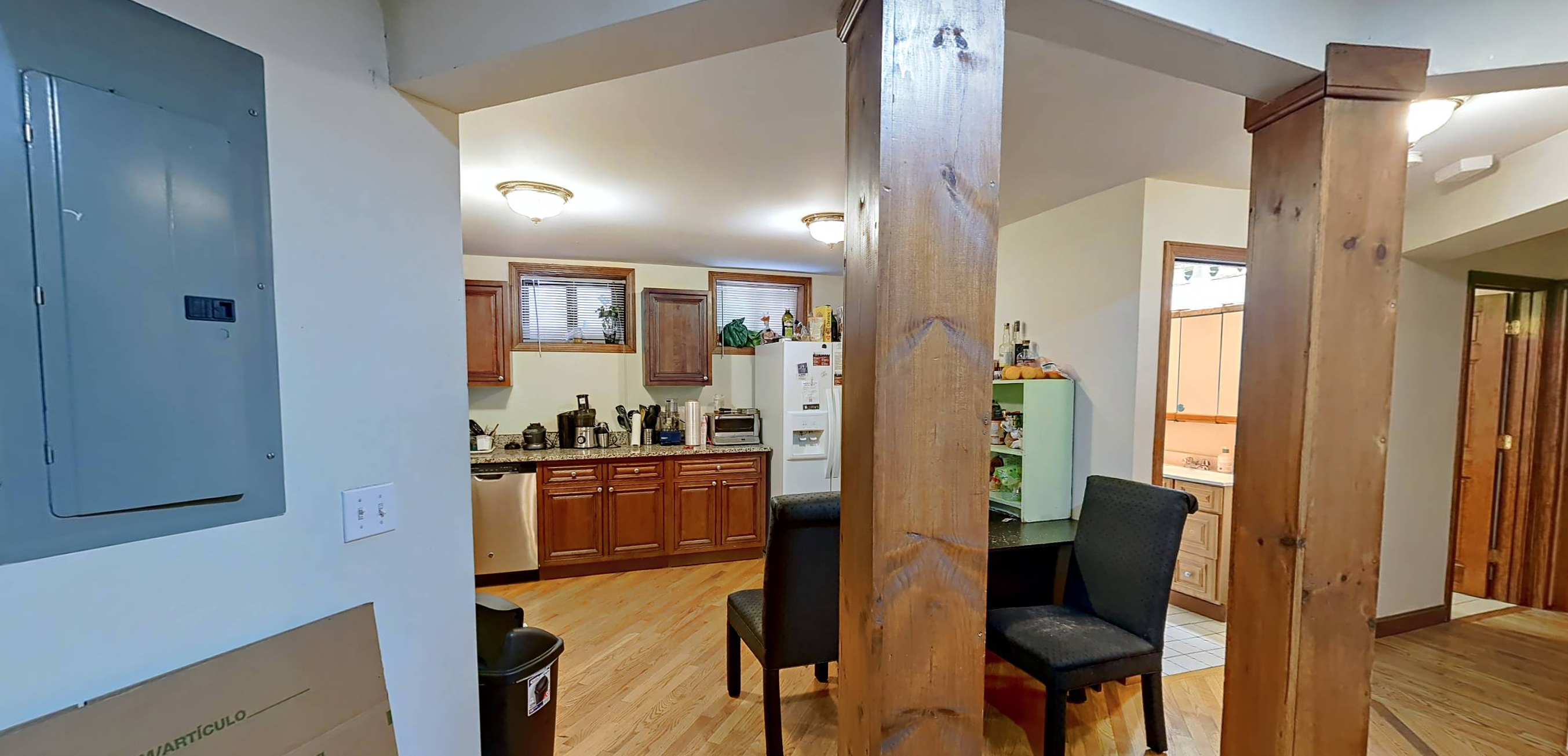 1422 Commonwealth Ave, Brighton