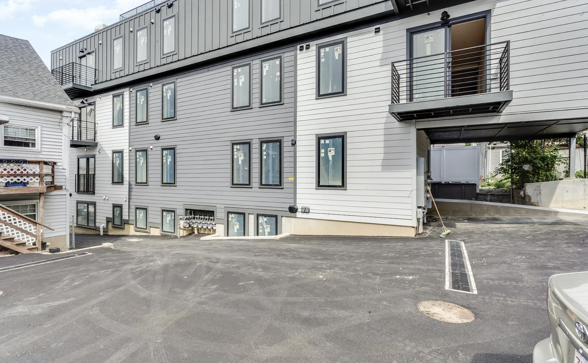 97 Condor St, East Boston