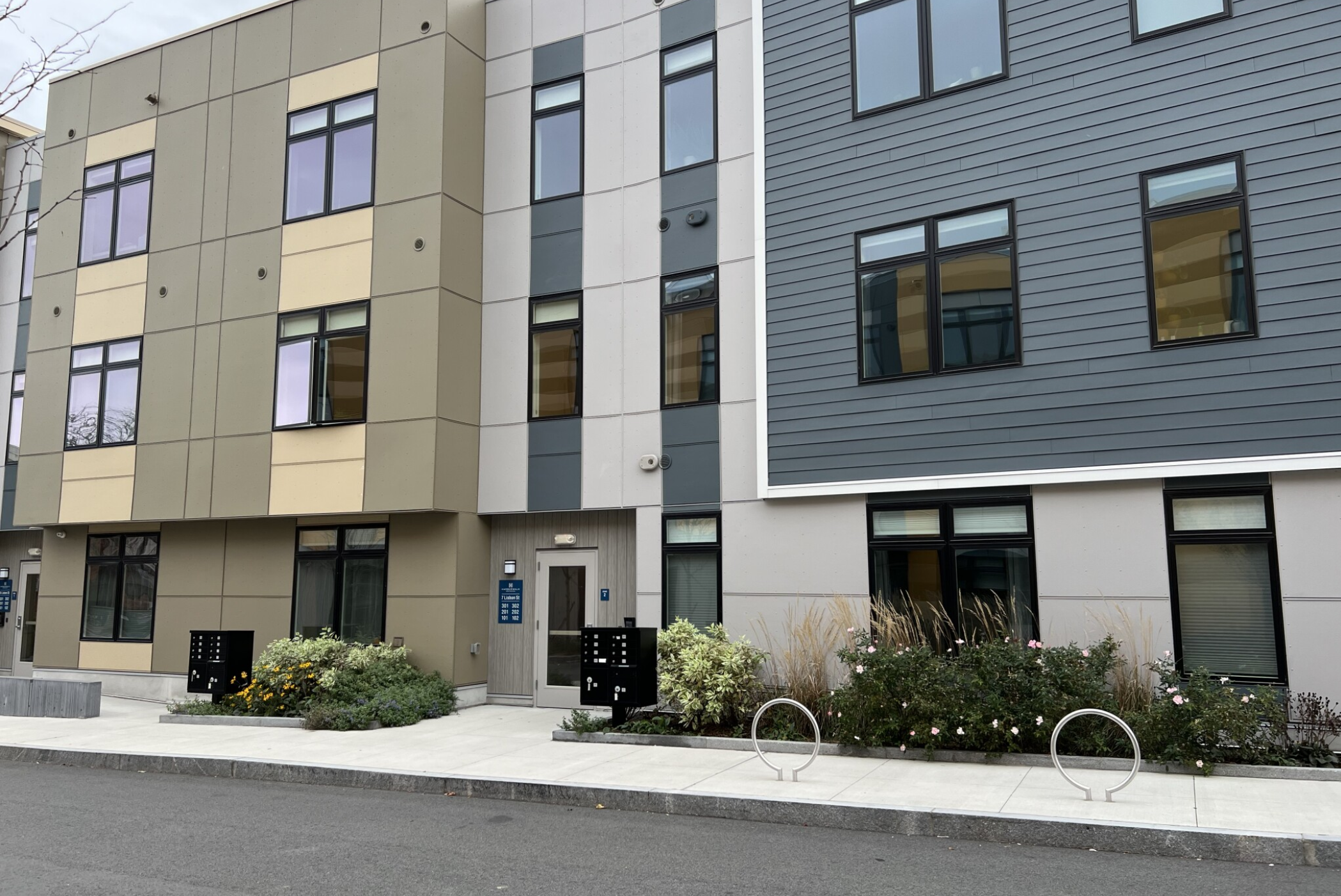 7 Lisbon St, East Boston