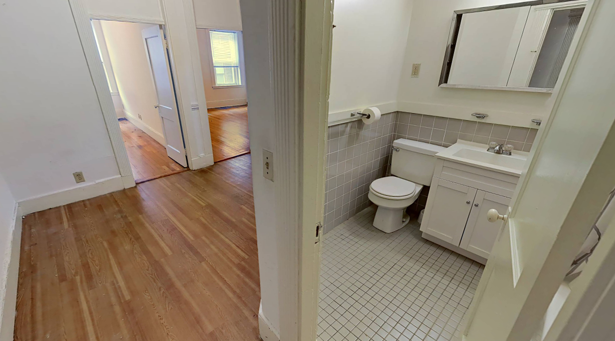 28 Westland Ave, Fenway