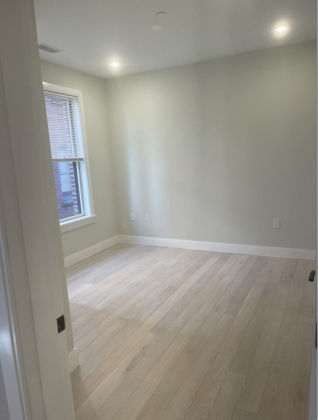 197.2 Green St, Jamaica Plain